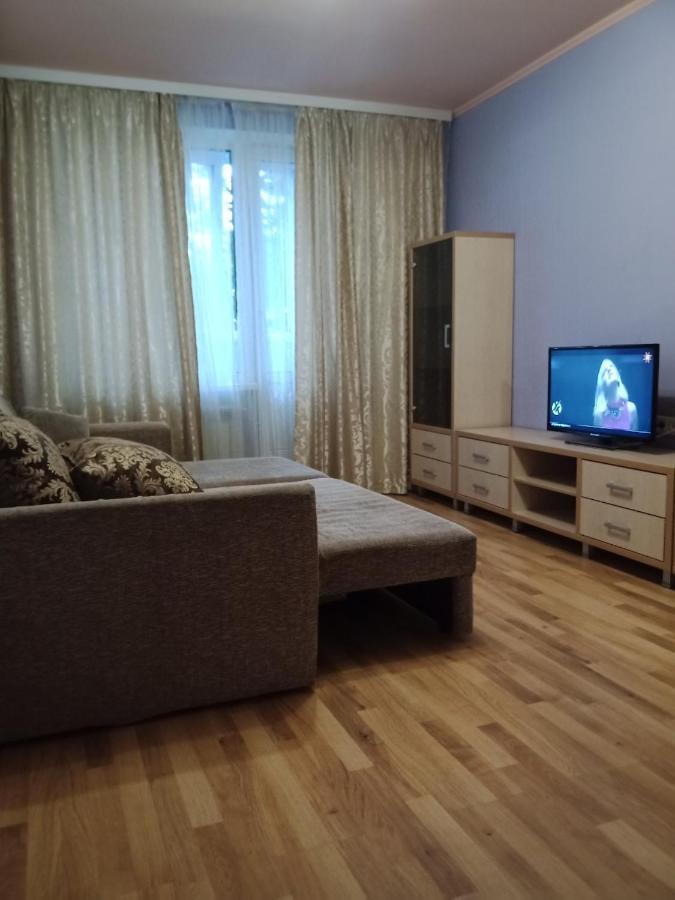 2 К Квартира Между Двумя Станциями Метро Студенческая И Академика Павлова Harkiv Dış mekan fotoğraf